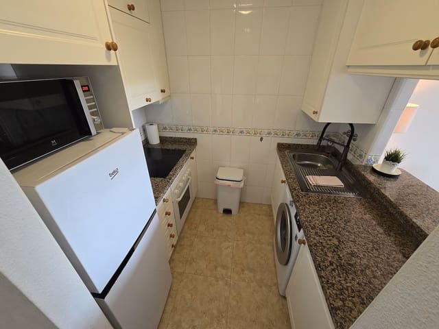 2 slaapkamer Appartement te koop in La Mata, Torrevieja met zwembad - € 149.900 (Ref: 9641023)