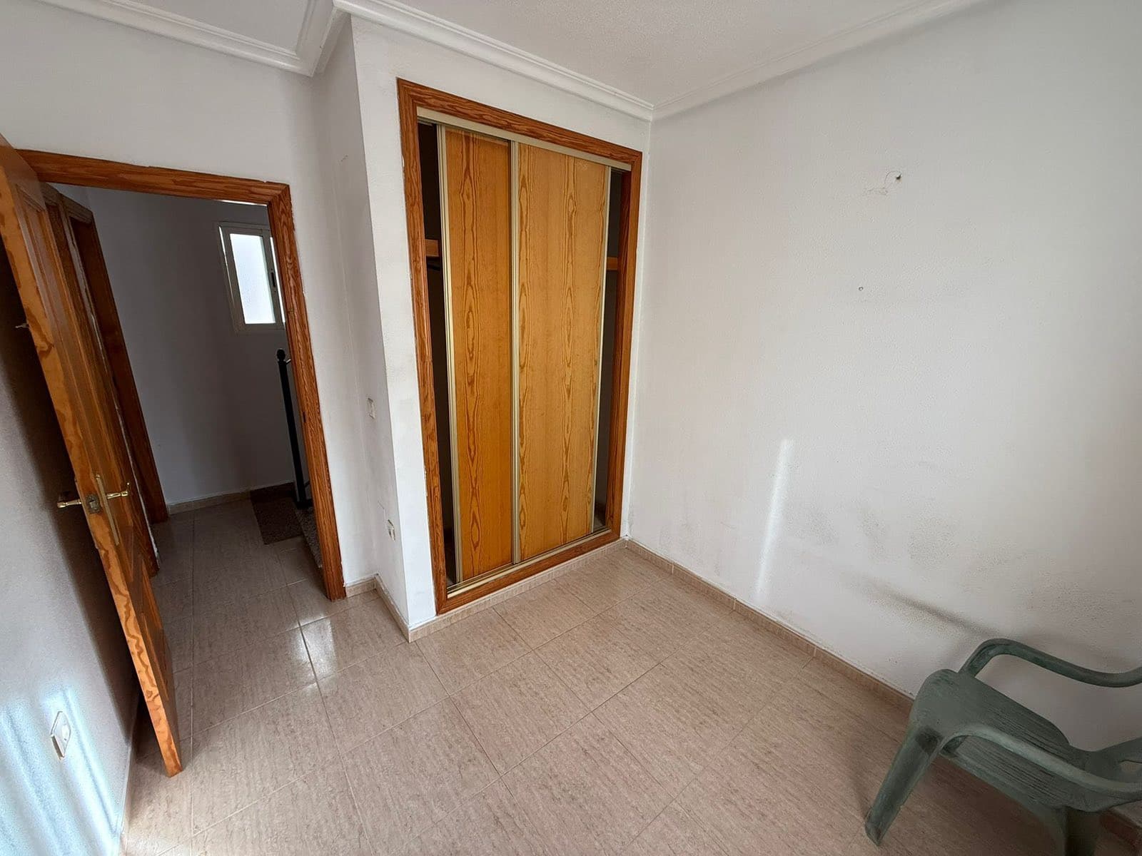 2 slaapkamer Villa te koop in Torrevieja met zwembad - € 129.990 (Ref: 9641025)