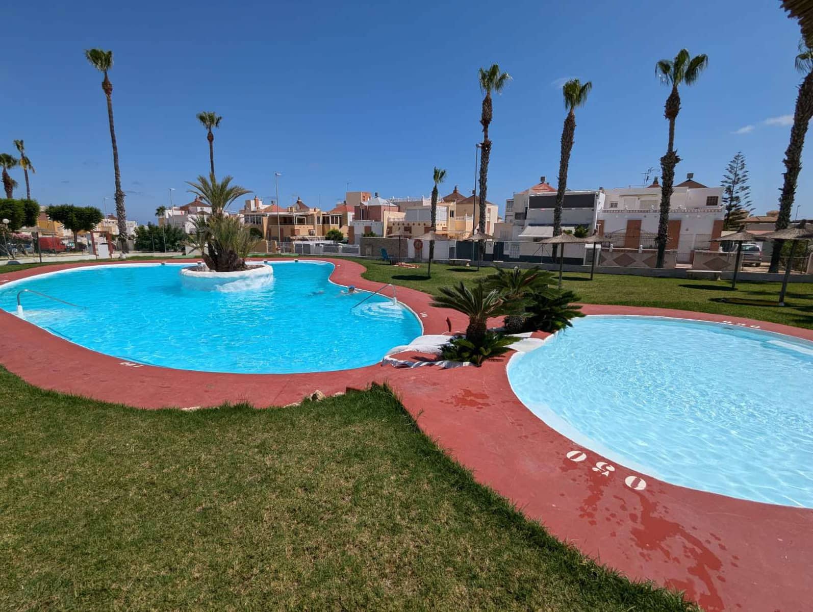 3 soverom Villa til salgs i Playa Flamenca med svømmebasseng - € 229 900 (Ref: 9659813)