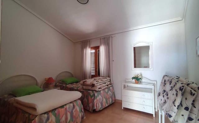 3 makuuhuone Huvila myytävänä paikassa Playa Flamenca, Orihuela mukana uima-altaan - 164 950 € (Ref: 9669133)