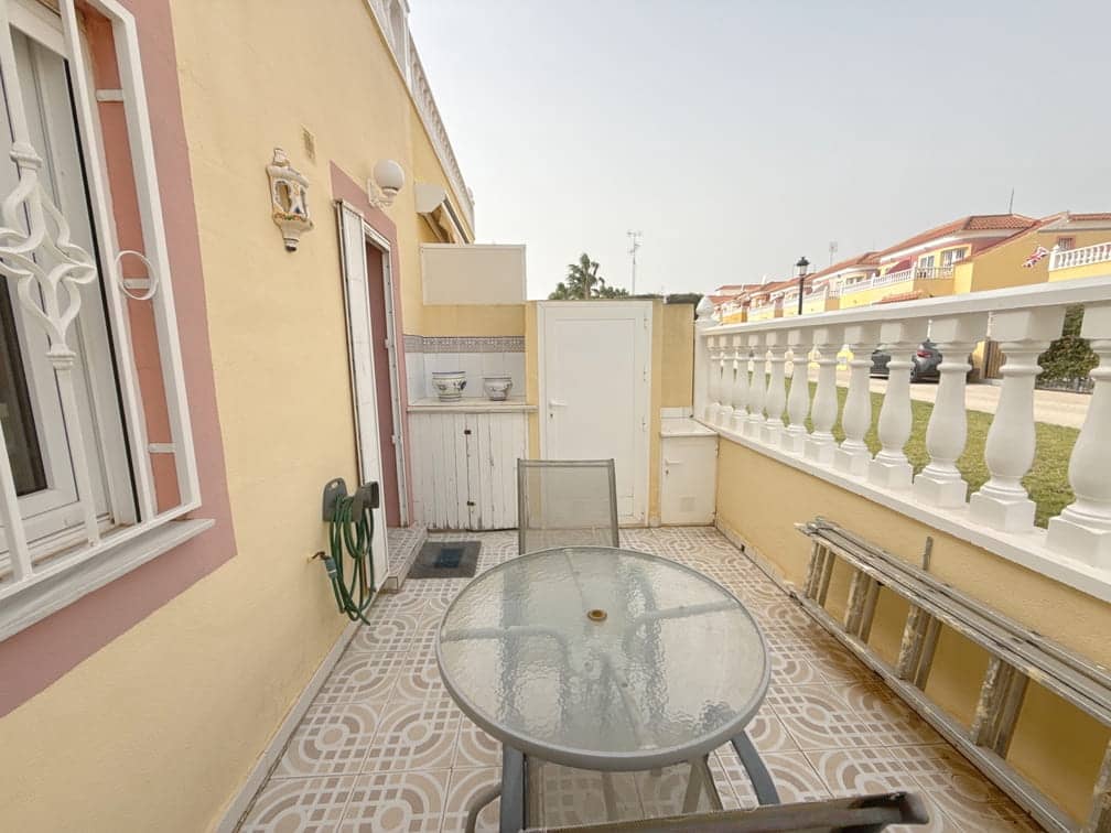 3 soverom Villa til salgs i La Zenia med svømmebasseng garasje - € 229 950 (Ref: 9669135)