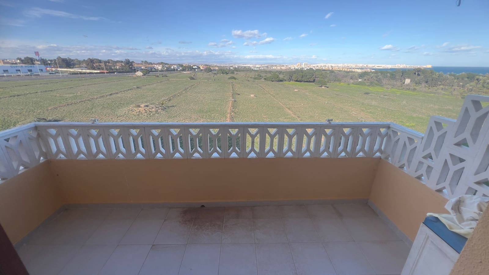 2 sovrum Lägenhet till salu i Playa Flamenca med garage - 155 000 € (Ref: 9675099)