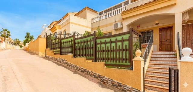 3 soverom Bungalow til salgs i Playa Flamenca, Orihuela - € 149 000 (Ref: 9685237)