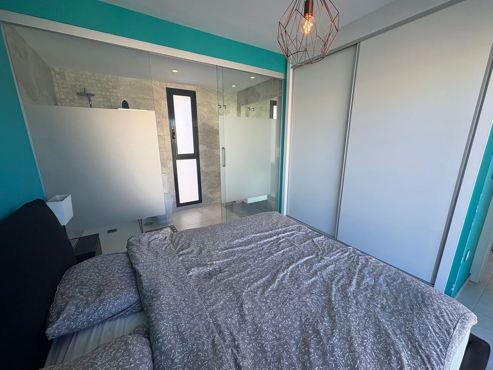 Chalet de 4 habitaciones en Villamartin en venta con piscina garaje - 399.000 € (Ref: 9733906)