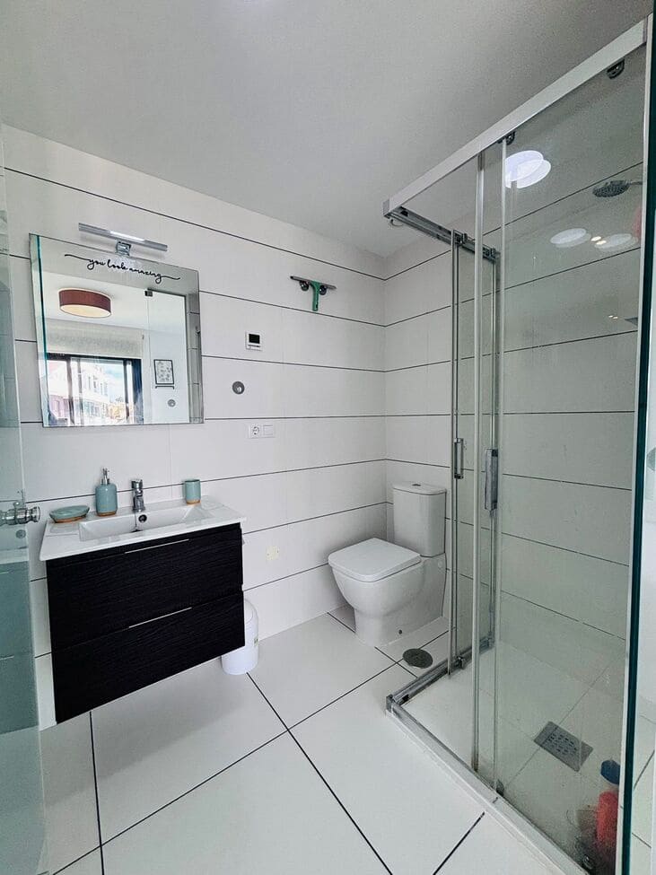 2 sypialnia Apartament na sprzedaż w Villamartin z basenem garażem - 205 000 € (Ref: 9735957)