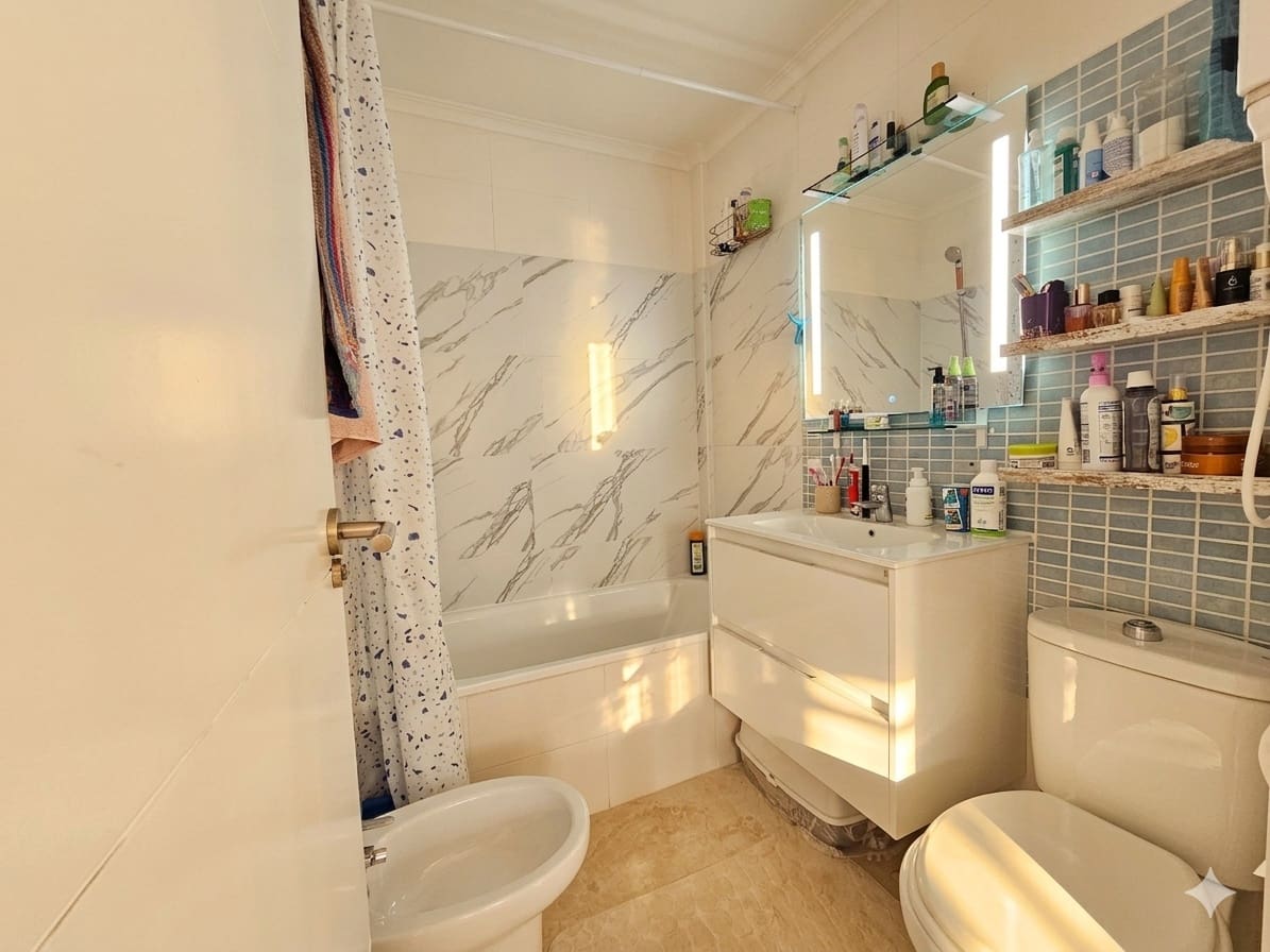 2 bedroom Apartment for sale in Cabo Roig with pool - € 126,000 (Ref: 9737285)