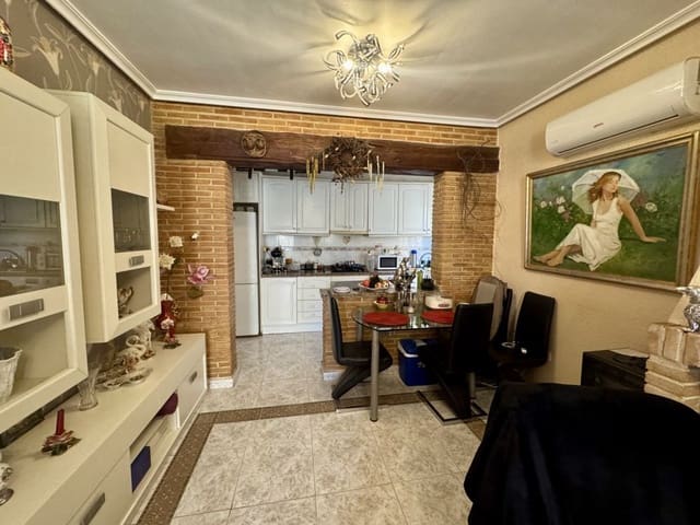 3 soveværelse Villa til salg i Playa Flamenca, Orihuela med swimmingpool garage - € 229.995 (Ref: 9747277)