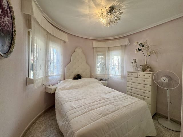 3 soveværelse Villa til salg i Playa Flamenca, Orihuela med swimmingpool garage - € 229.995 (Ref: 9747277)