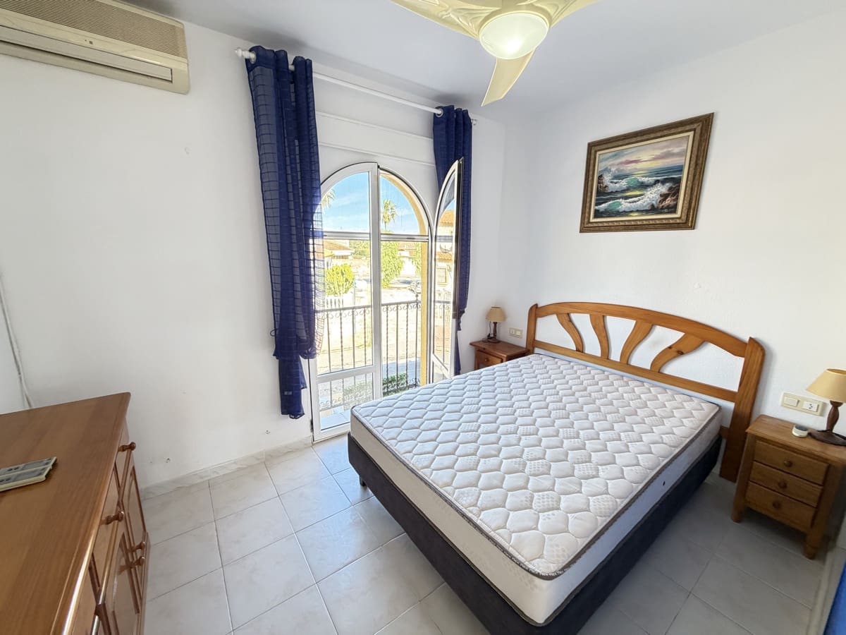 2 bedroom Villa for sale in Playa Flamenca with pool - € 169,995 (Ref: 9770971)