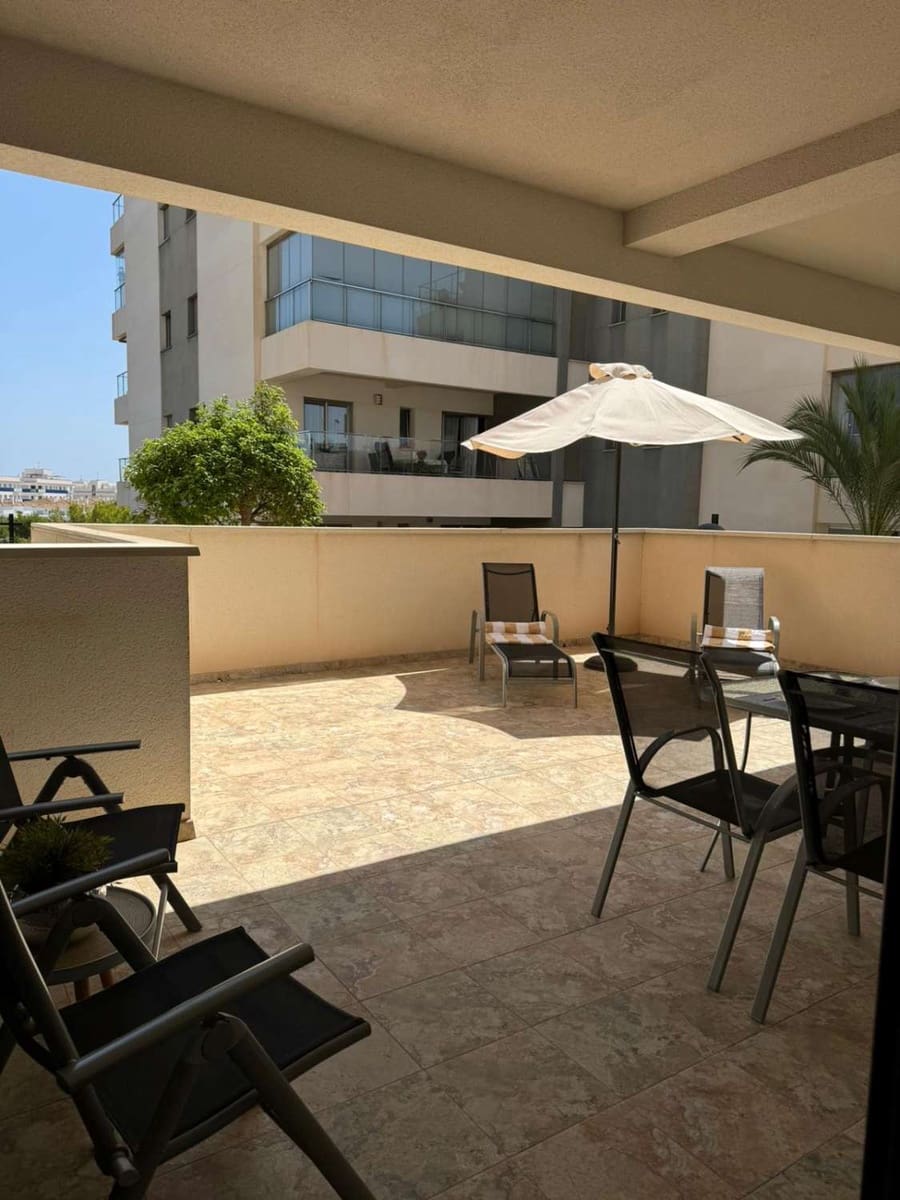 2 bedroom Apartment for sale in La Zenia with pool garage - € 220,000 (Ref: 9770973)