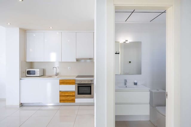 3 quarto Moradia para venda em Playa Flamenca, Orihuela com piscina garagem - 449 000 € (Ref: 9770975)