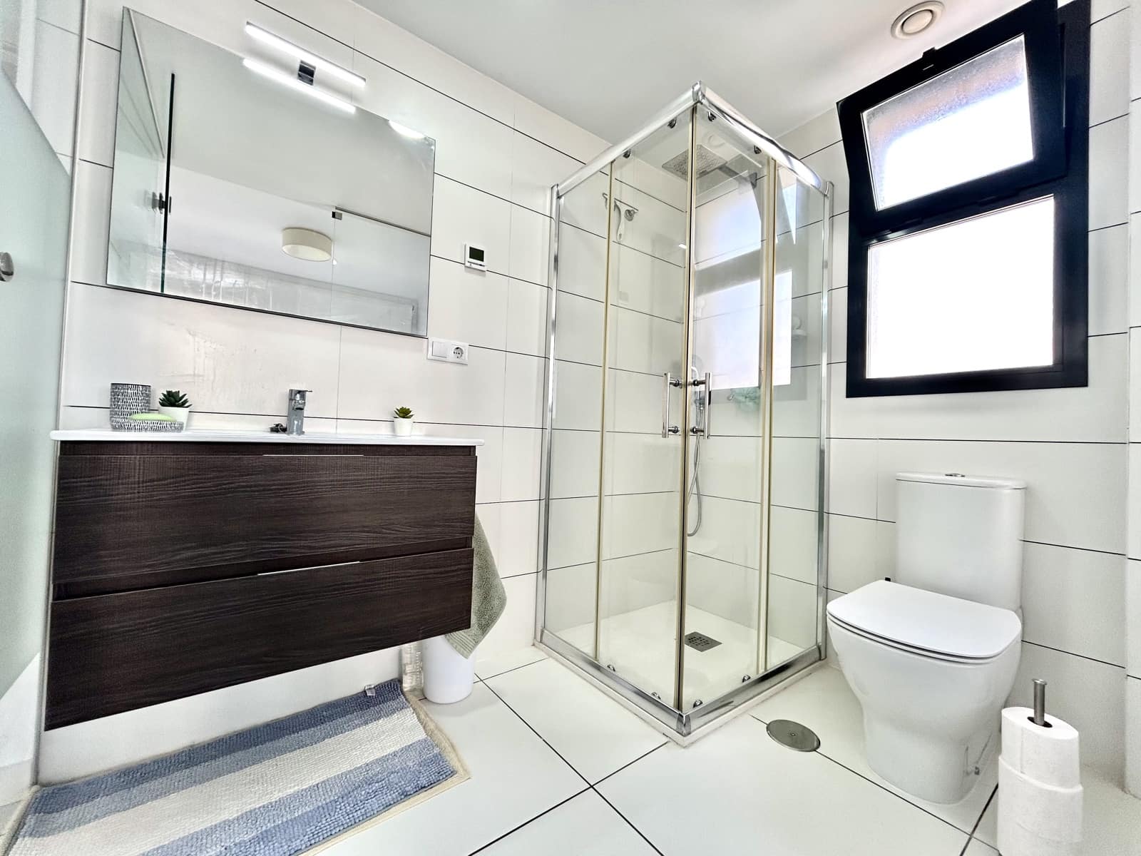 2 slaapkamer Appartement te koop in Villamartin met zwembad garage - € 229.950 (Ref: 9771835)