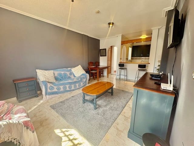 2 chambre Villa/Maison à vendre à Villamartin, Orihuela avec piscine garage - 174 000 € (Ref: 9771837)