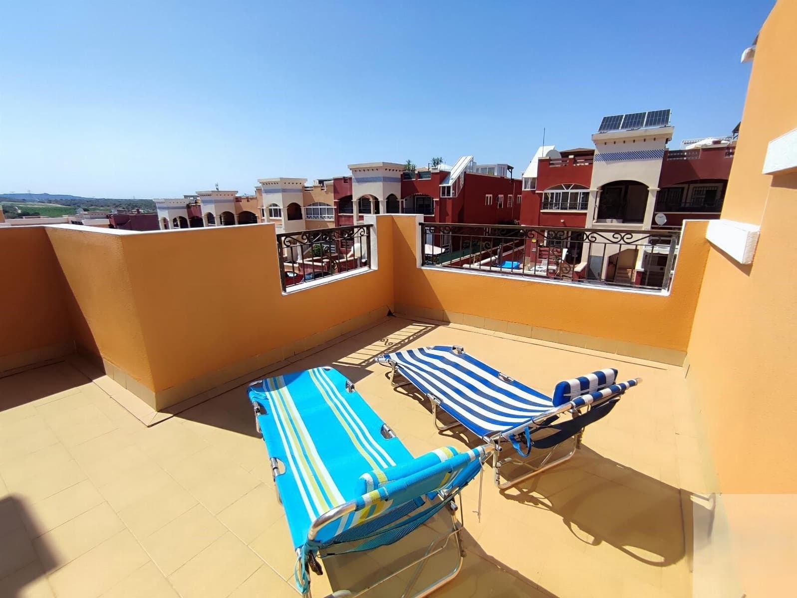 3 Zimmer Villa zu verkaufen in Playa Flamenca mit Pool Garage - 215.000 € (Ref: 9772004)