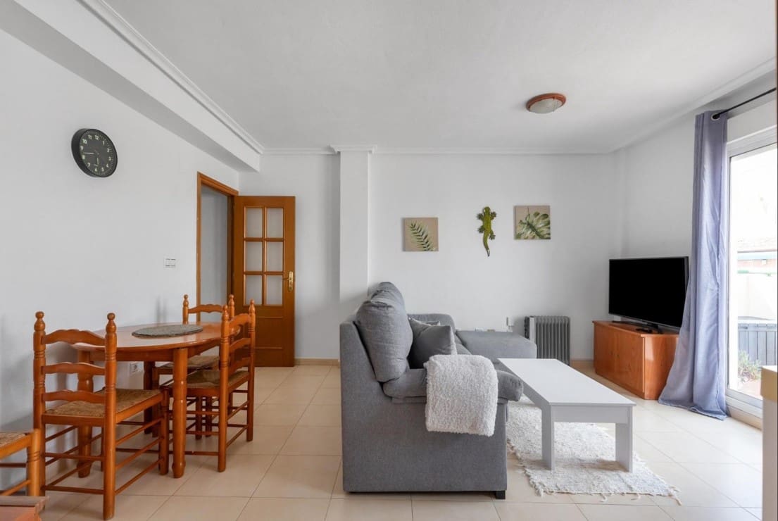 2 bedroom Penthouse for sale in Torrevieja - € 174,900 (Ref: 9773414)