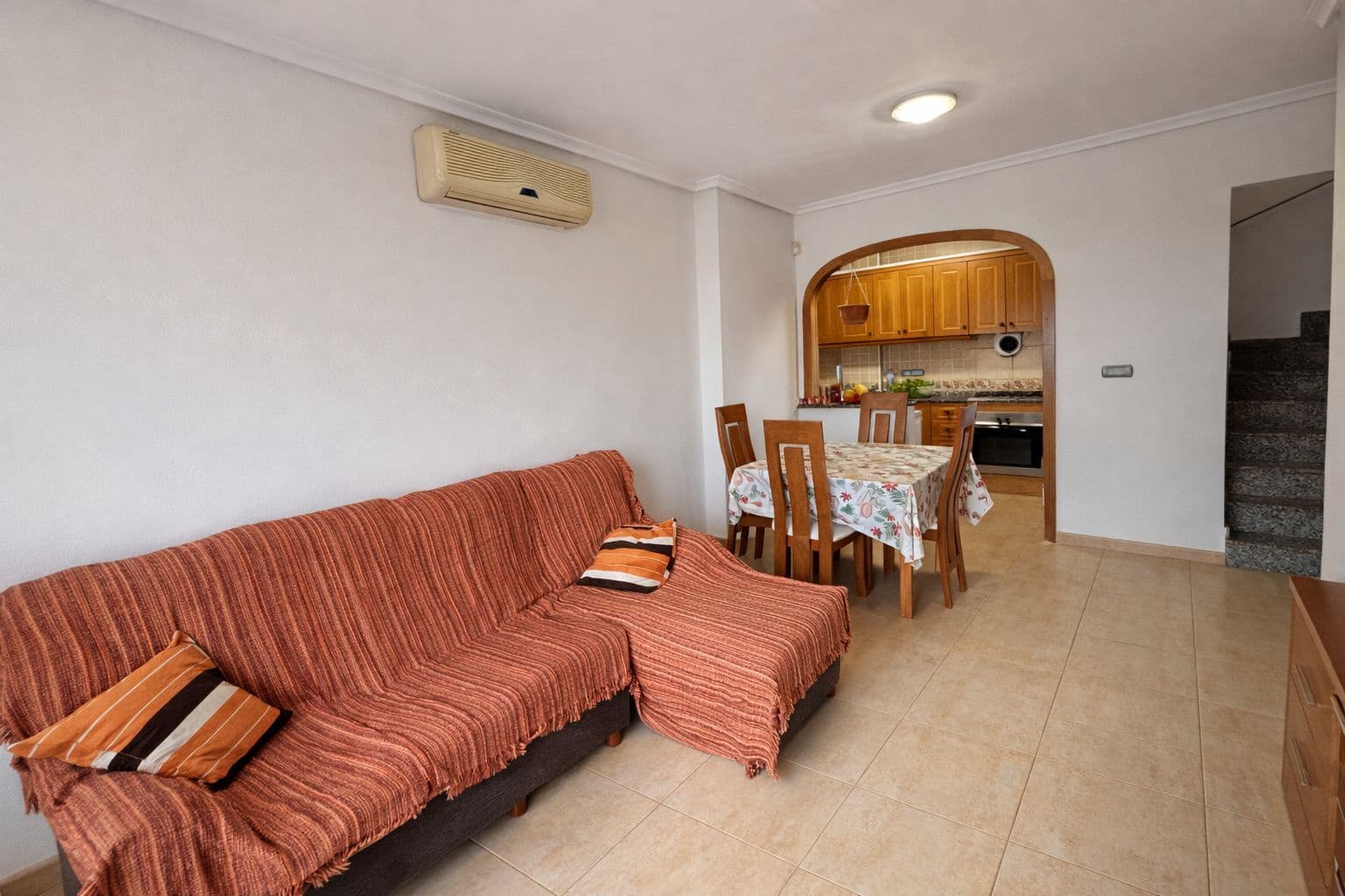 3 quarto Moradia para venda em Playa Flamenca com piscina garagem - 189 500 € (Ref: 9775924)