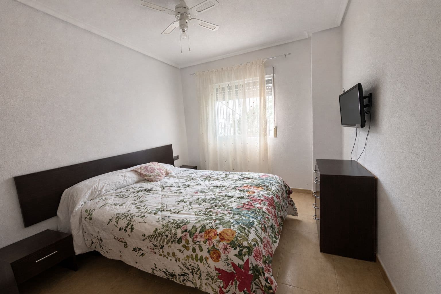 3 quarto Moradia para venda em Playa Flamenca com piscina garagem - 189 500 € (Ref: 9775924)