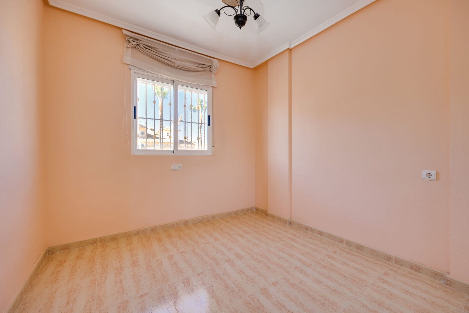 3 sovrum Villa till salu i La Zenia med pool garage - 189 000 € (Ref: 9790055)