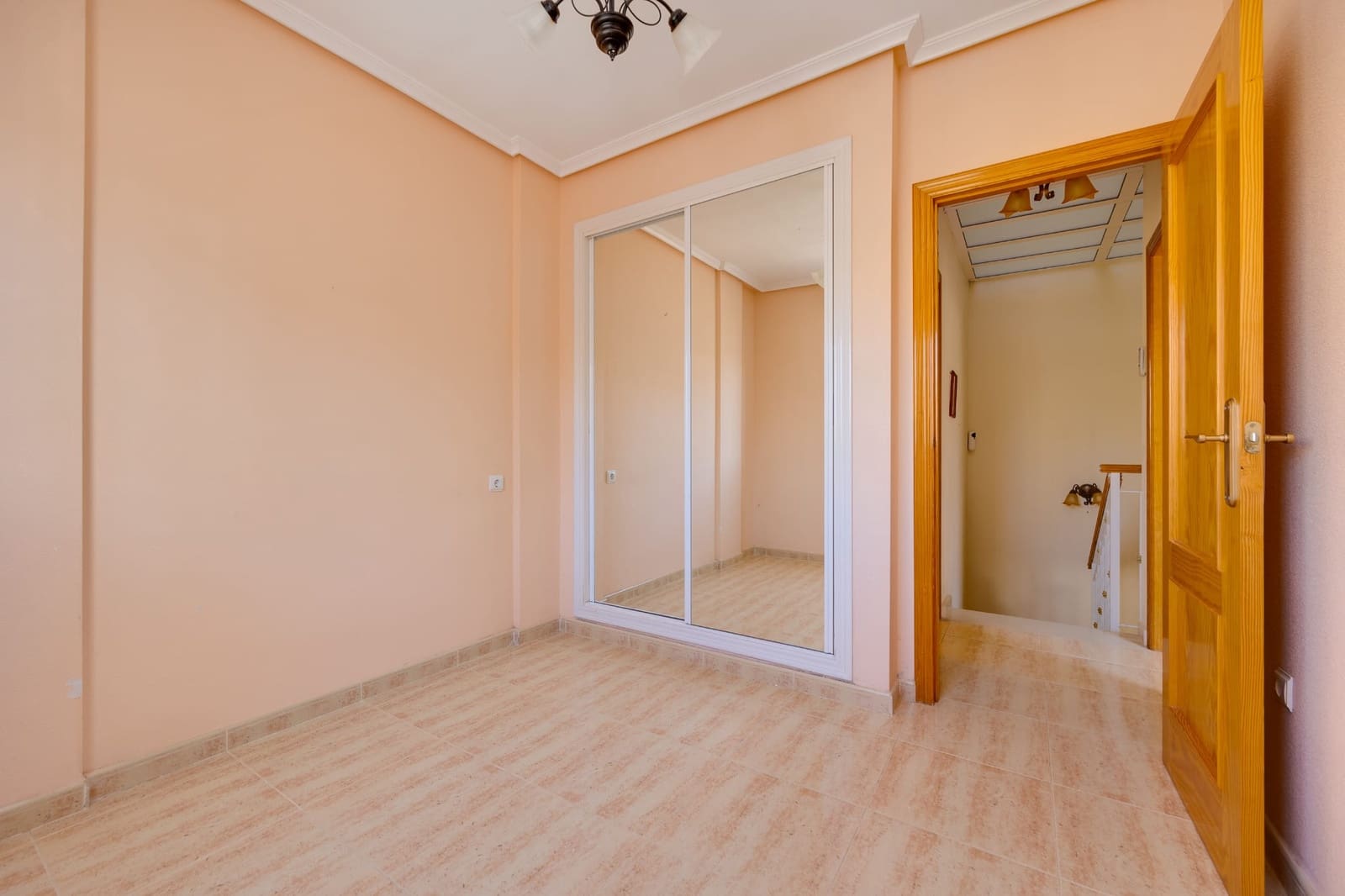 3 sovrum Villa till salu i La Zenia med pool garage - 189 000 € (Ref: 9790055)