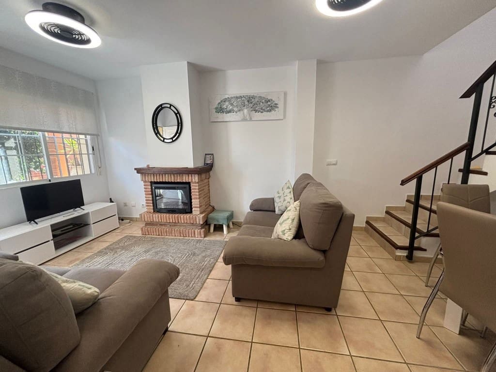 3 quarto Moradia para venda em Playa Flamenca com piscina garagem - 269 900 € (Ref: 9795615)