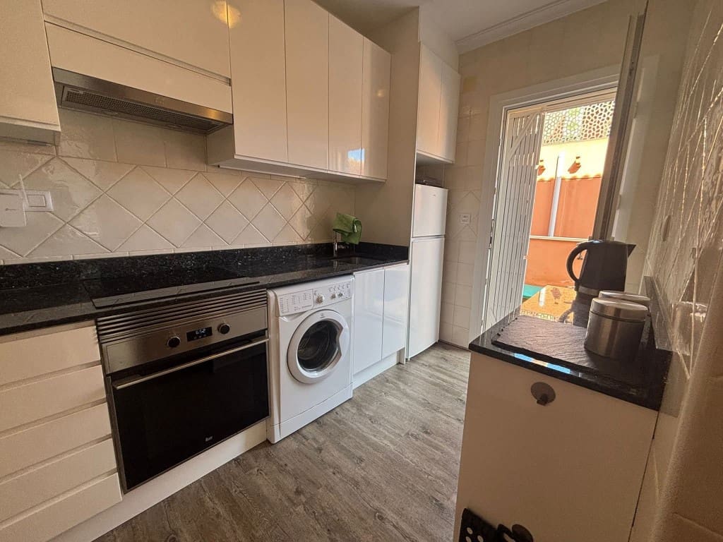 3 quarto Moradia para venda em Playa Flamenca com piscina garagem - 269 900 € (Ref: 9795615)