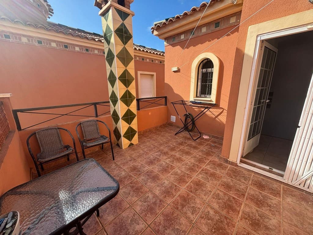 3 quarto Moradia para venda em Playa Flamenca com piscina garagem - 269 900 € (Ref: 9795615)