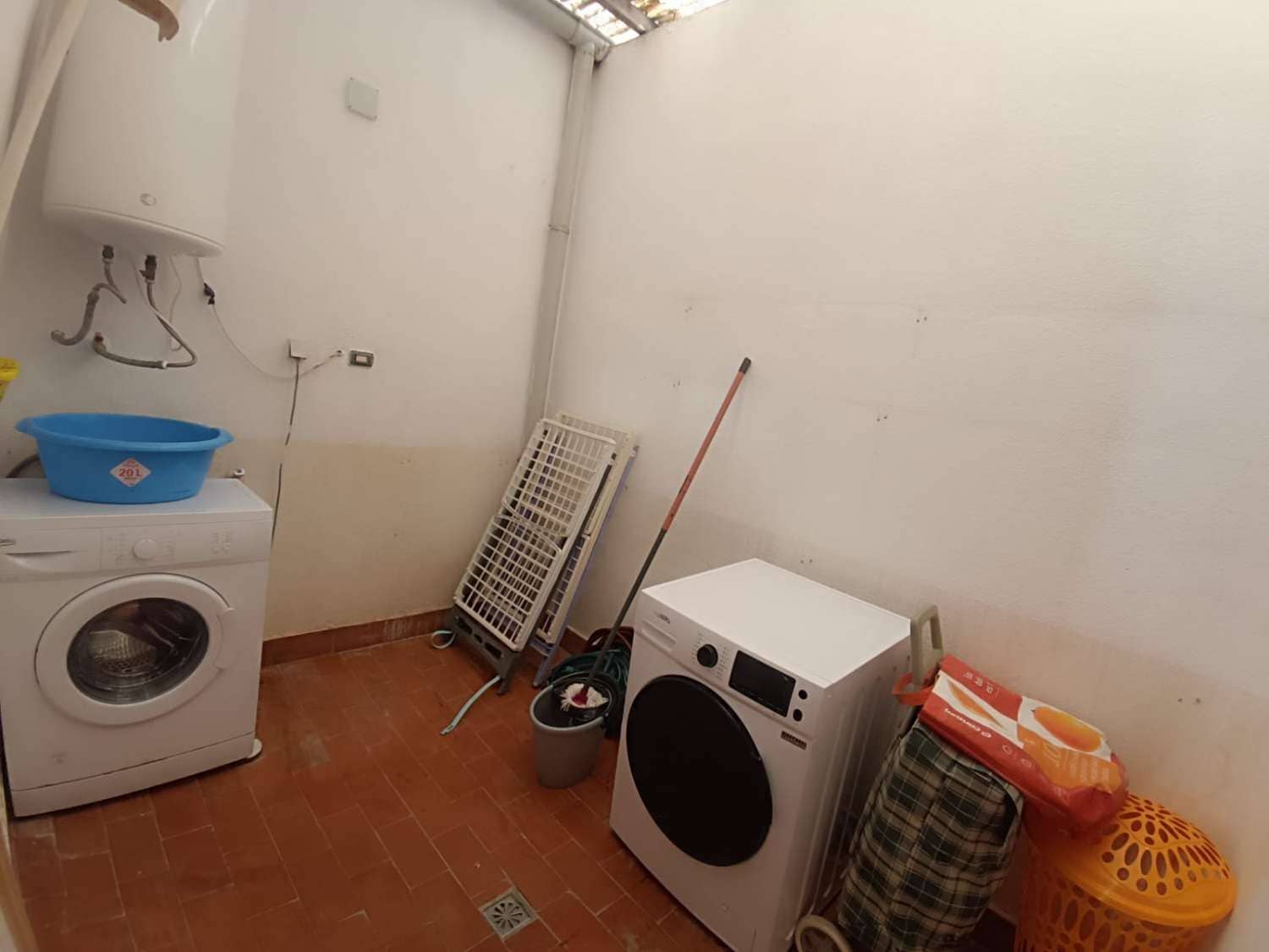 Chalet de 2 habitaciones en Playa Flamenca en venta con piscina - 119.000 € (Ref: 9811019)