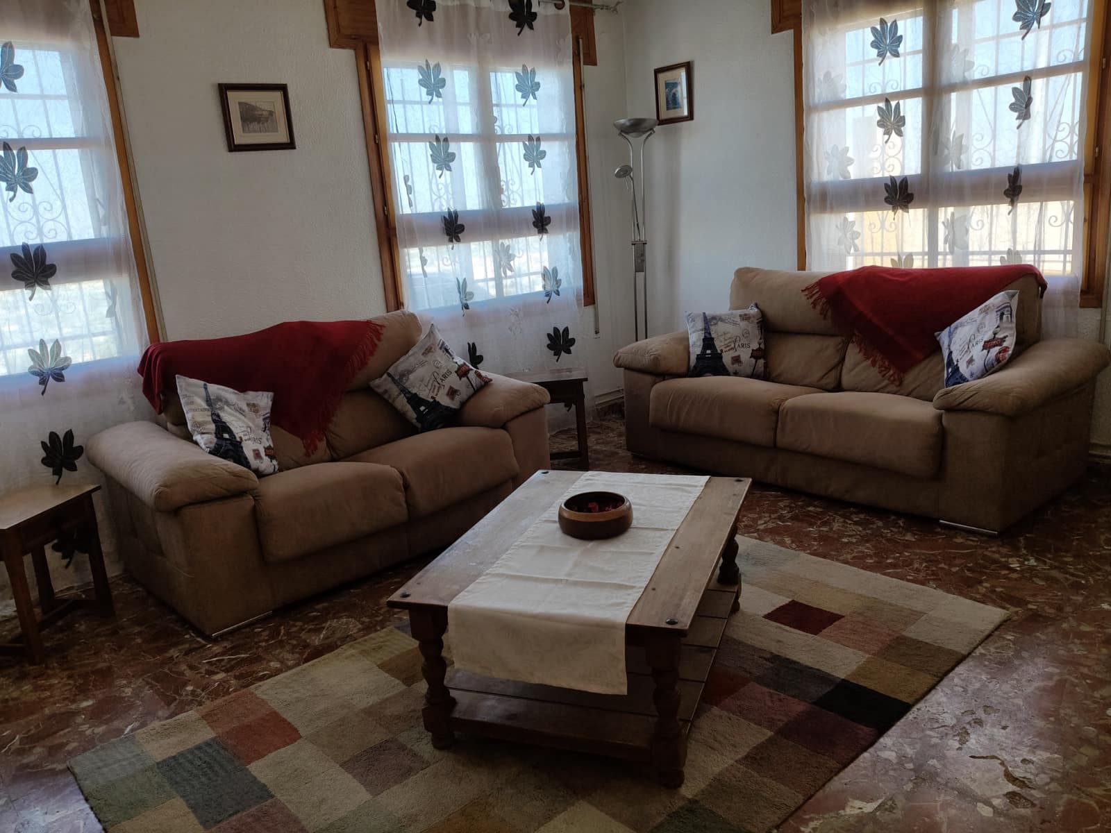 8 soveværelse Finca/Landehus til salg i Baza med swimmingpool garage - € 249.950 (Ref: 9311909)