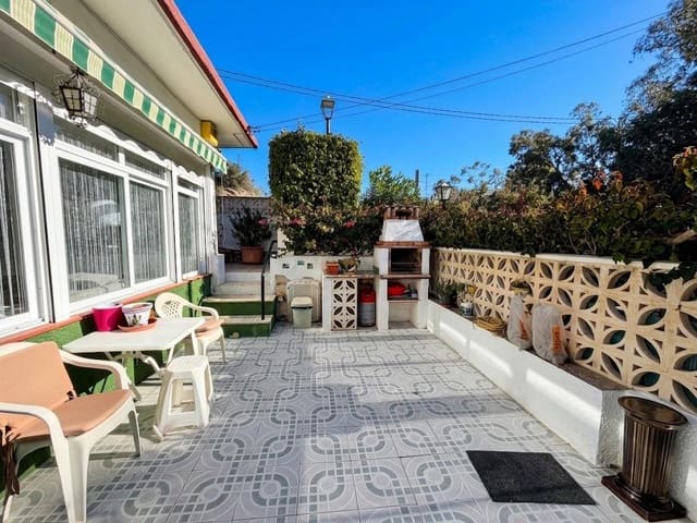 Casa de 2 habitaciones en El Campello en venta con garaje - 238.000 € (Ref: 10063701)