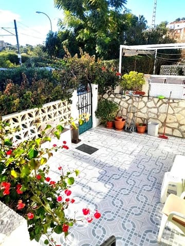 Casa de 2 habitaciones en El Campello en venta con garaje - 238.000 € (Ref: 10063701)