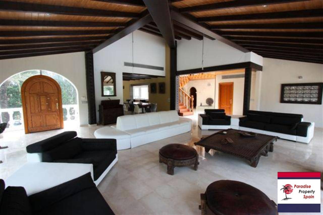 6 soverom Villa til salgs i Javea / Xabia med svømmebasseng garasje - € 2 100 000 (Ref: 5389824)