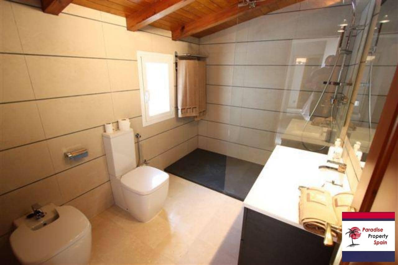 6 soverom Villa til salgs i Javea / Xabia med svømmebasseng garasje - € 2 100 000 (Ref: 5389824)