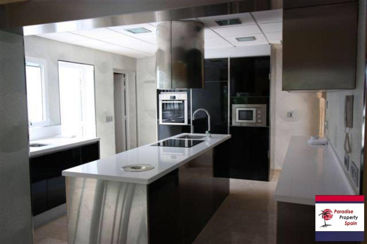 6 soverom Villa til salgs i Javea / Xabia med svømmebasseng garasje - € 2 100 000 (Ref: 5389824)