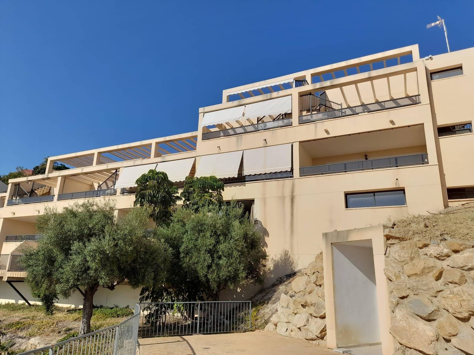 3 soveværelse Lejlighed til salg i La Villajoyosa / Vila Joiosa med swimmingpool garage - € 298.000 (Ref: 7979458)