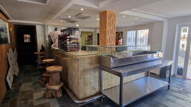 Commercial for sale in Les Bassetes - El Marjal, Dénia with garage - € 870,000 (Ref: 8383841)