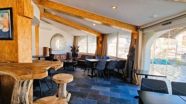 Commercial for sale in Les Bassetes - El Marjal, Dénia with garage - € 870,000 (Ref: 8383841)