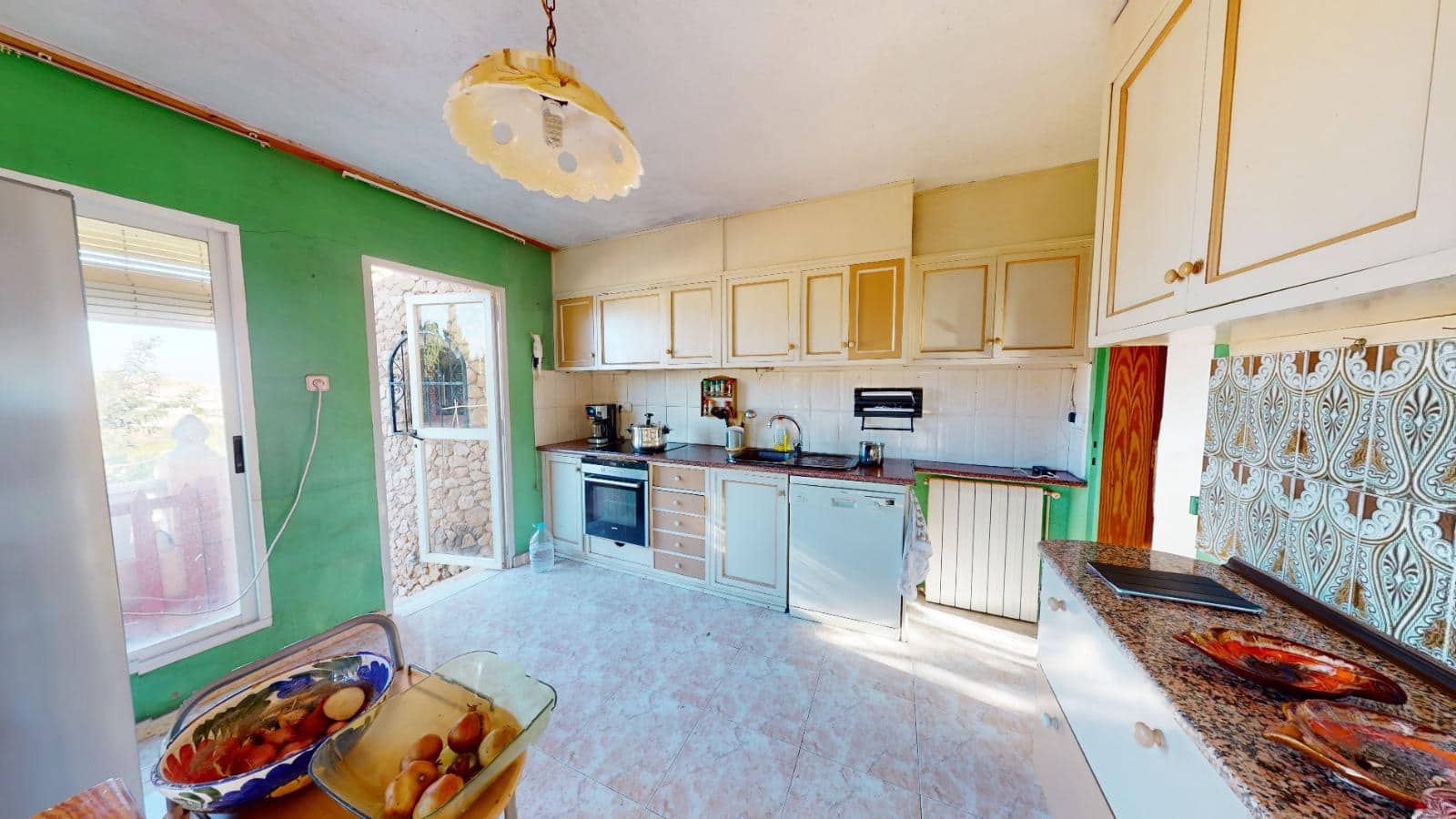 3 sypialnia Willa na sprzedaż w Alfaz del Pi / L'Alfas del Pi z basenem garażem - 450 000 € (Ref: 8405809)