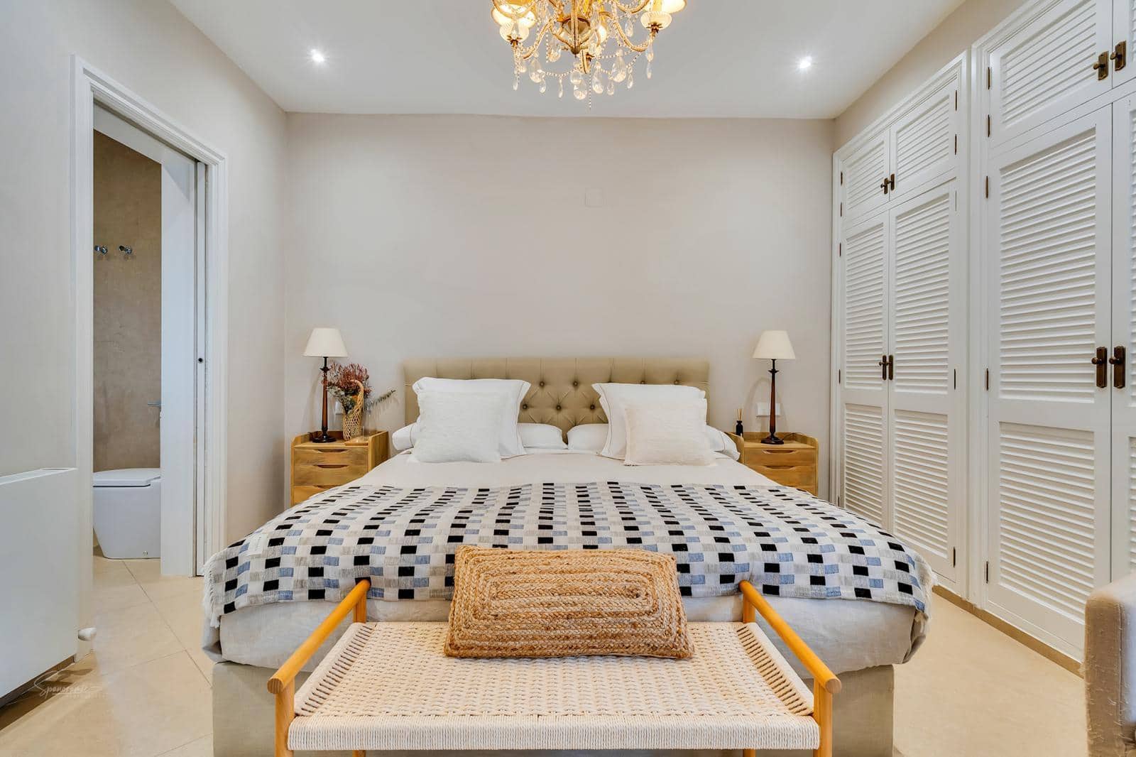 4 quarto Moradia para venda em Denia com piscina - 1 899 000 € (Ref: 8861710)