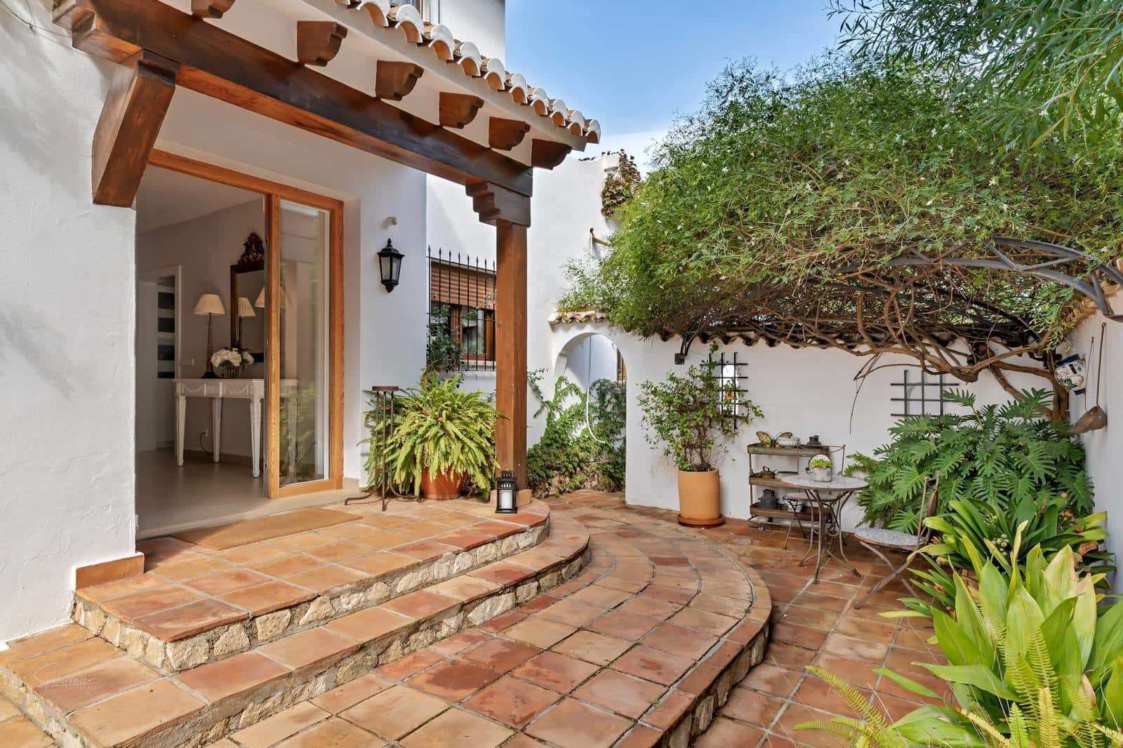 4 quarto Moradia para venda em Denia com piscina - 1 899 000 € (Ref: 8861710)