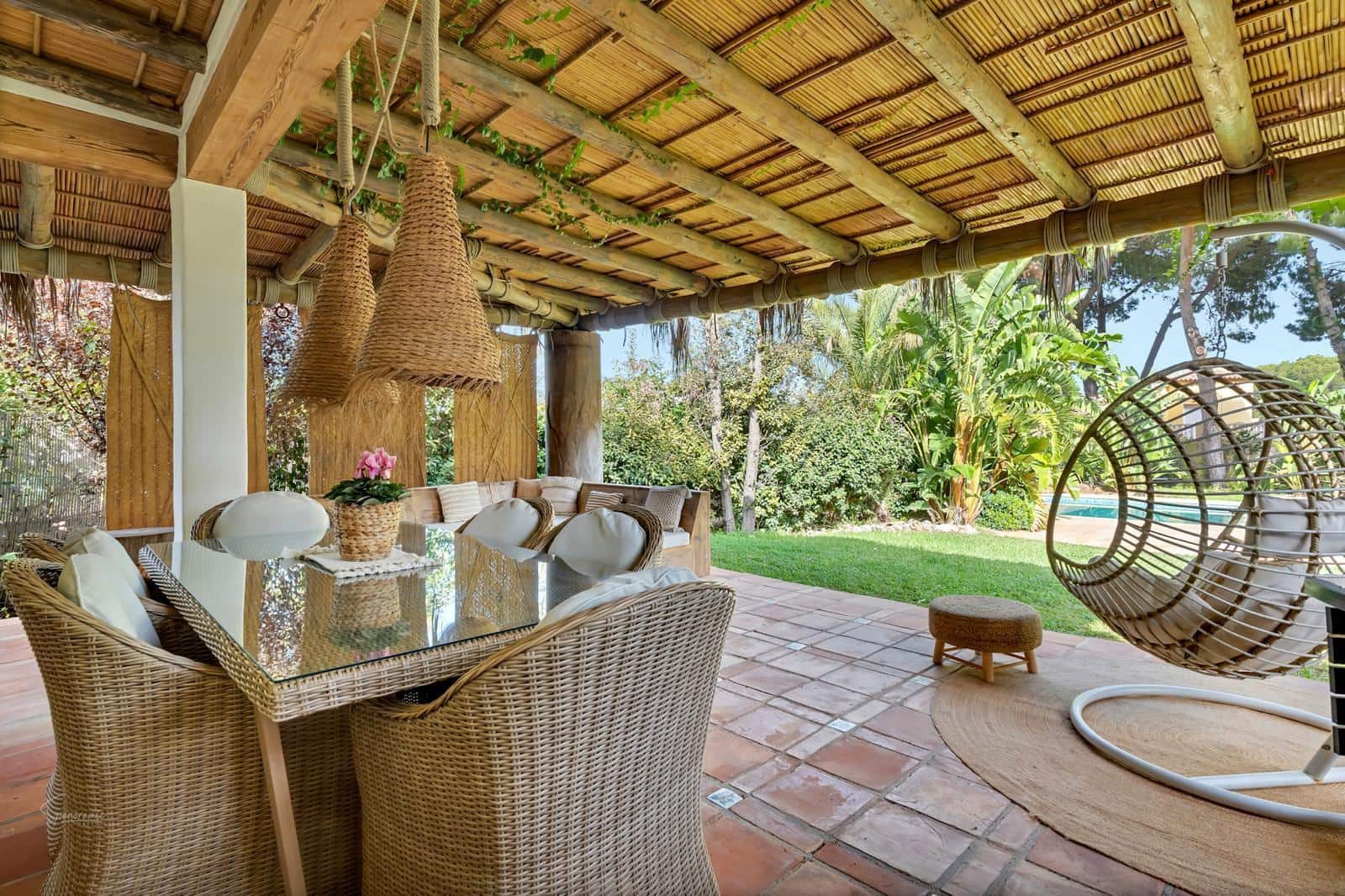 4 quarto Moradia para venda em Denia com piscina - 1 899 000 € (Ref: 8861710)