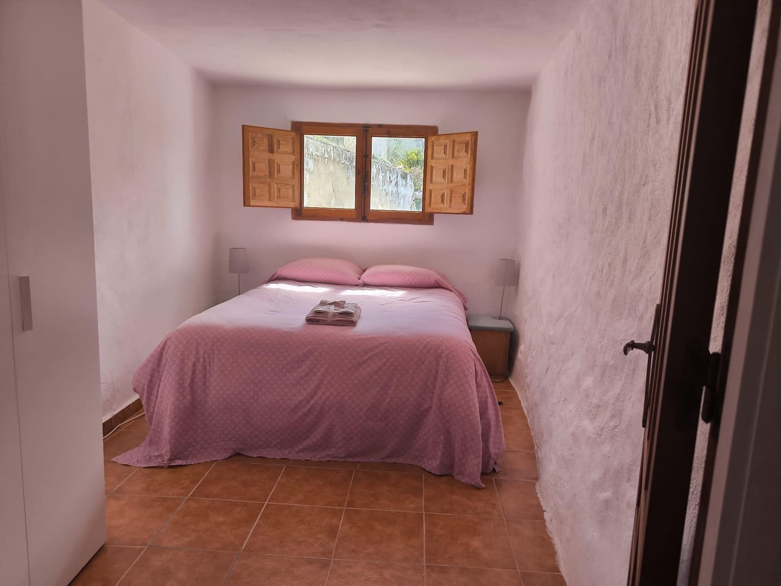 4 soveværelse Finca/Landehus til salg i Cocentaina med swimmingpool garage - € 210.000 (Ref: 9022641)