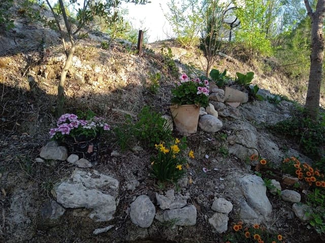 4 bedroom Finca/Country House for sale in Cocentaina with pool garage - € 210,000 (Ref: 9022641)