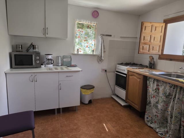 4 bedroom Finca/Country House for sale in Cocentaina with pool garage - € 210,000 (Ref: 9022641)