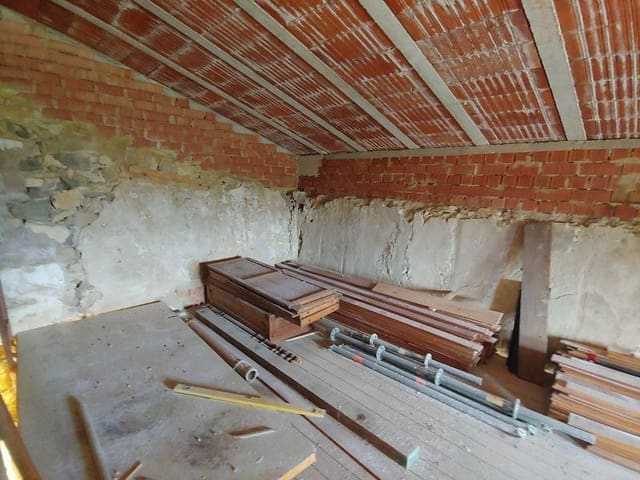 3 Zimmer Finca/Landgut zu verkaufen in Sella mit Garage - 130.000 € (Ref: 9028978)