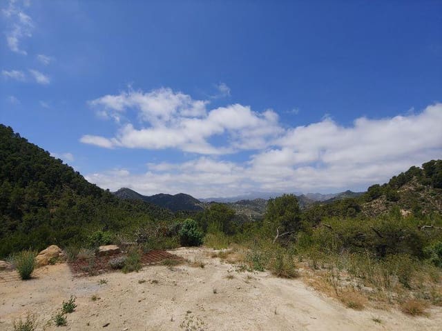 3 Zimmer Finca/Landgut zu verkaufen in Sella mit Garage - 130.000 € (Ref: 9028978)