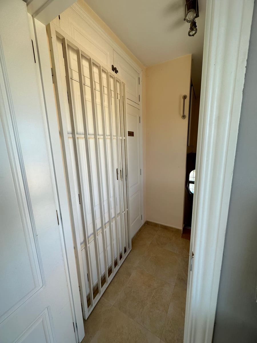 3 soverom Villa til salgs i La Villajoyosa / Vila Joiosa med svømmebasseng garasje - € 595 000 (Ref: 9039783)