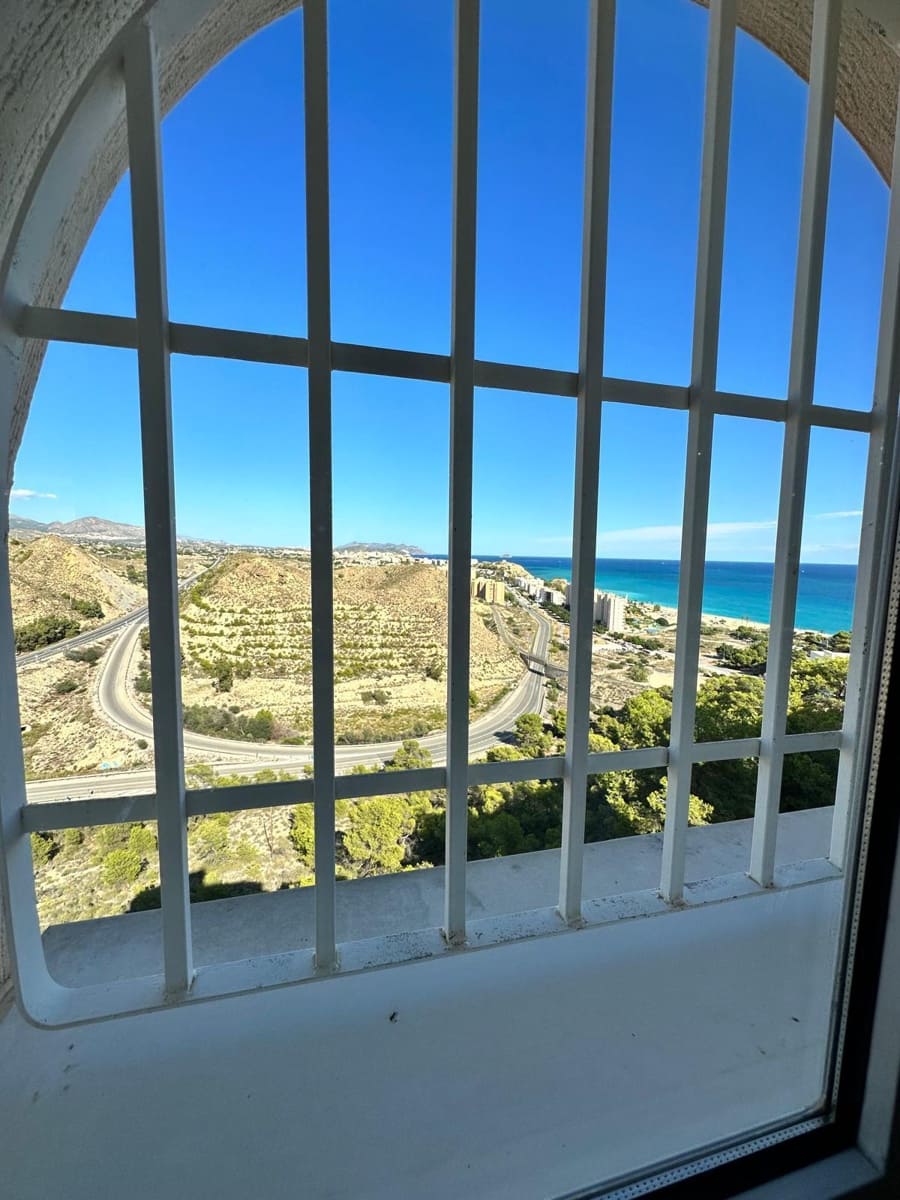 3 soverom Villa til salgs i La Villajoyosa / Vila Joiosa med svømmebasseng garasje - € 595 000 (Ref: 9039783)