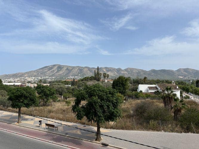 3 bedroom Apartment for rent in Alfaz del Pi / L'Alfas del Pi - € 1,200 (Ref: 9068472)