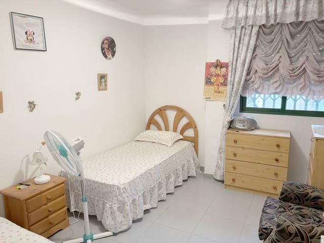 3 makuuhuone Huoneisto vuokrattavana paikassa Pueblo - Urbanizaciones, Alfaz del Pi / L'Alfàs del Pi - 1 200 € (Ref: 9068472)