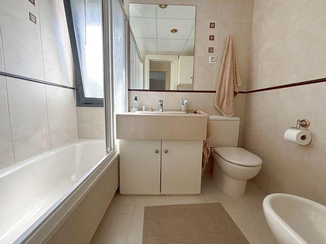 2 soverom Leilighet til salgs i Benidorm med svømmebasseng garasje - € 349 000 (Ref: 9077723)